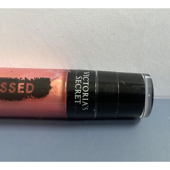 Victoria's Secret Get Glossed in ROSE GOLD- NEW Sealed - Picture 3 of 3